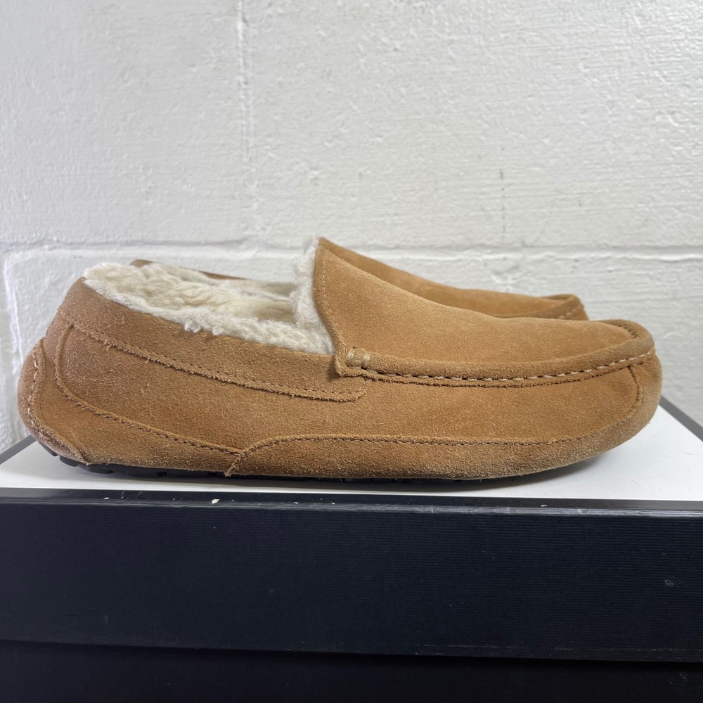 UGG Ascot 1101110 Chestnut Brown Suede‎ Slippers Moccasin Slip On Men's 11 US